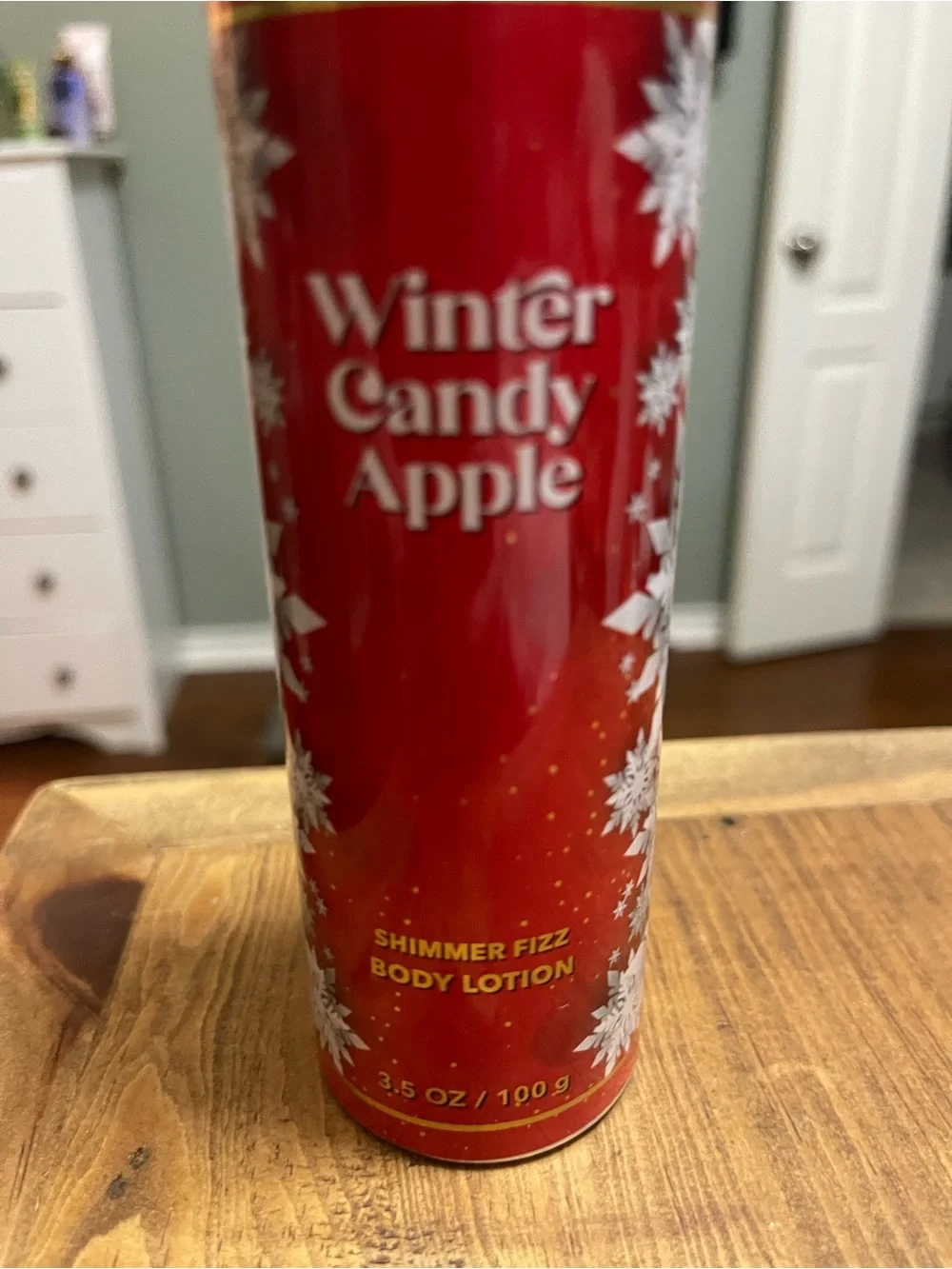 Bath & Body Works Winter Candy Apple Shimmer Fizz Body Lotion - Red